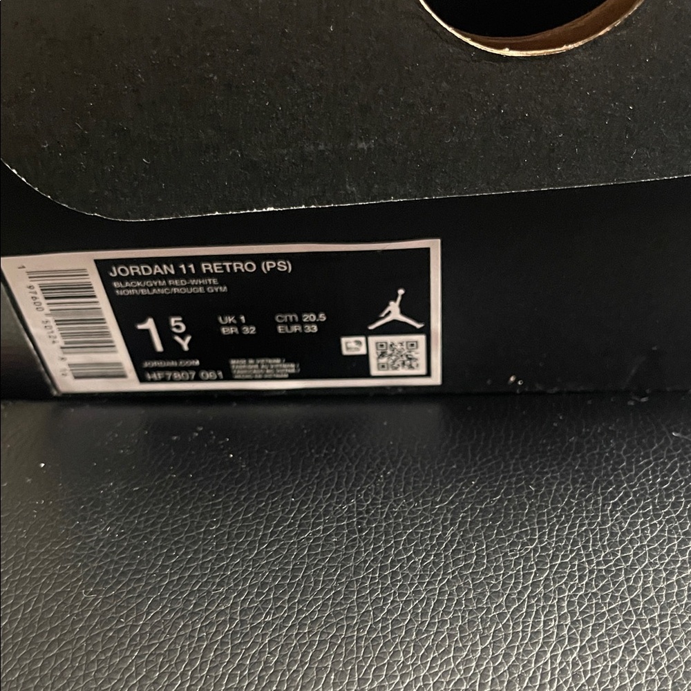 Jordan 11 Retro PS Black and Red Shoes